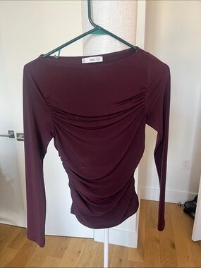 Mango Long-Sleeve Ruched Front Top in Burgundy
